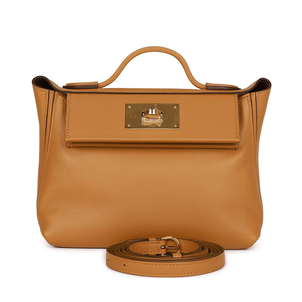 Replica Hermès in Naples